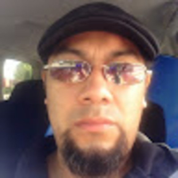 Meet your Posher, Alvaro - Picture 1 of 1